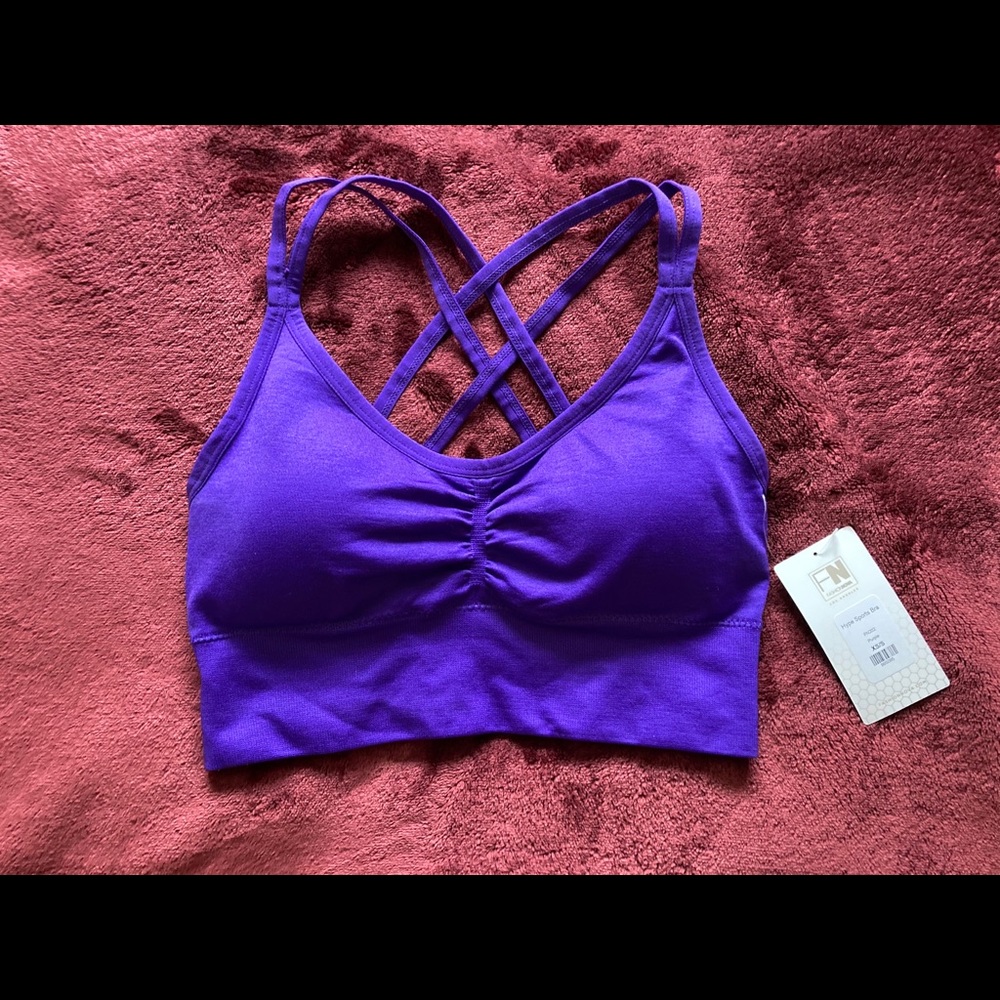 Sports bra